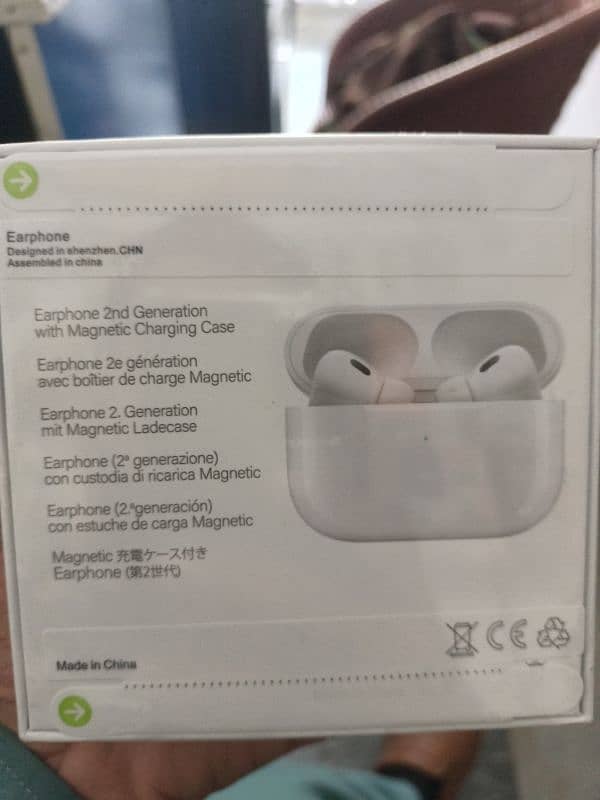 Airpods pro 2 generations made in Japan 4 days cash back warranty 1