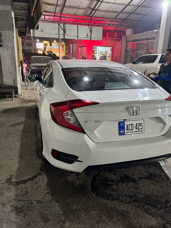 Honda Civic Turbo 1.5 2016 4