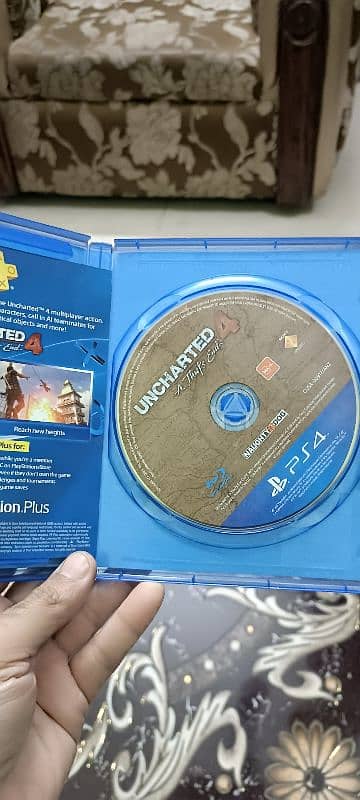 Uncharted 4 PS4 Game disk 1