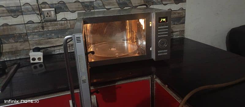 LG MICROWAVE OVEN FOR SALE 4