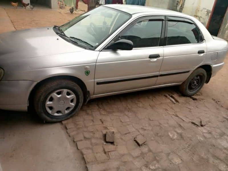 Suzuki Baleno 2004 3