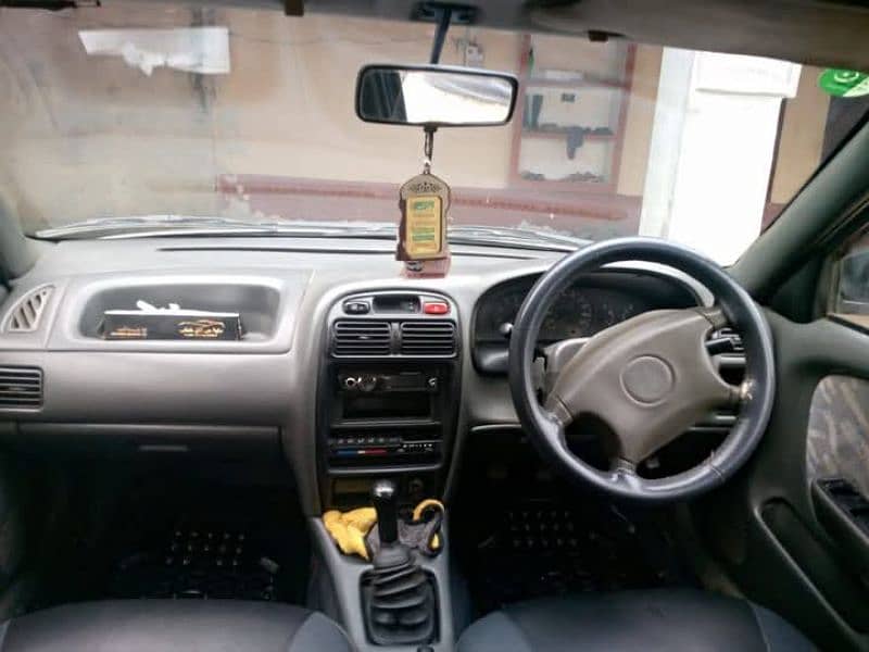 Suzuki Baleno 2004 8