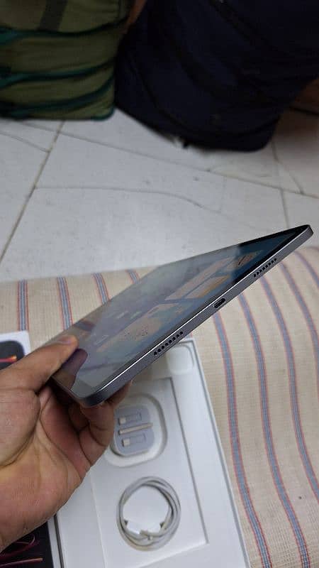 ipad pro m2 chip 128Gb wifi 11 inches 1