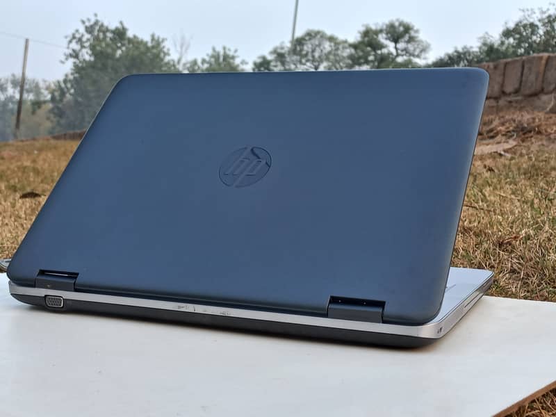 hp laptop 640 g2 core i5 6th gen 8gb ram 256gb ssd | conditon 10 by 10 3