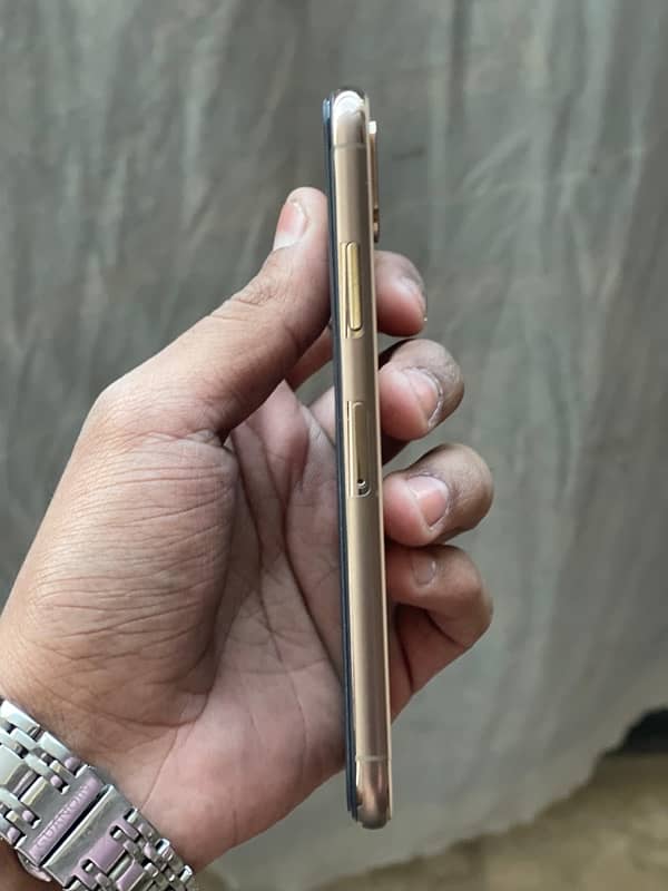 IPHONE XS pta approved 256 gb 1