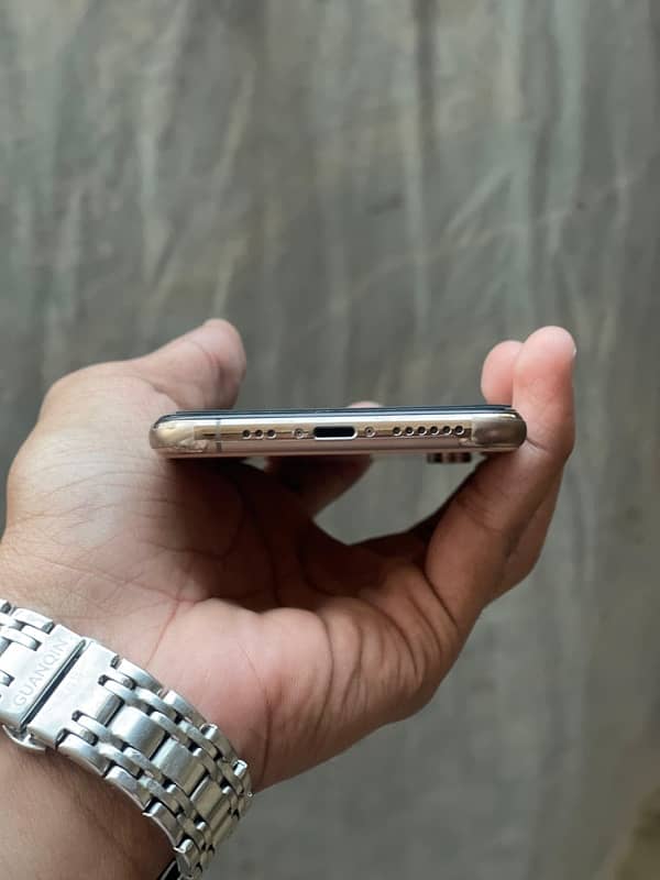 IPHONE XS pta approved 256 gb 4