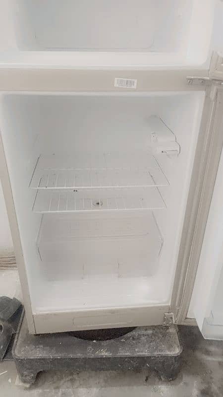 Dawlance small size fridge 2