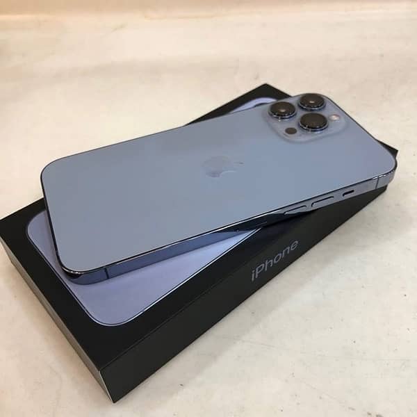 iPhone 13 Pro Max 256gb Pta approved 1