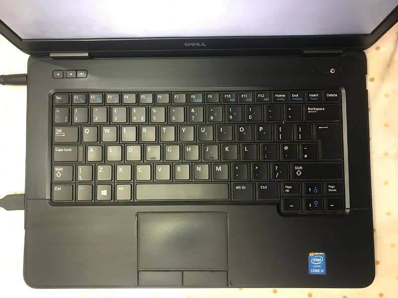 Dell Latitude E5440 1