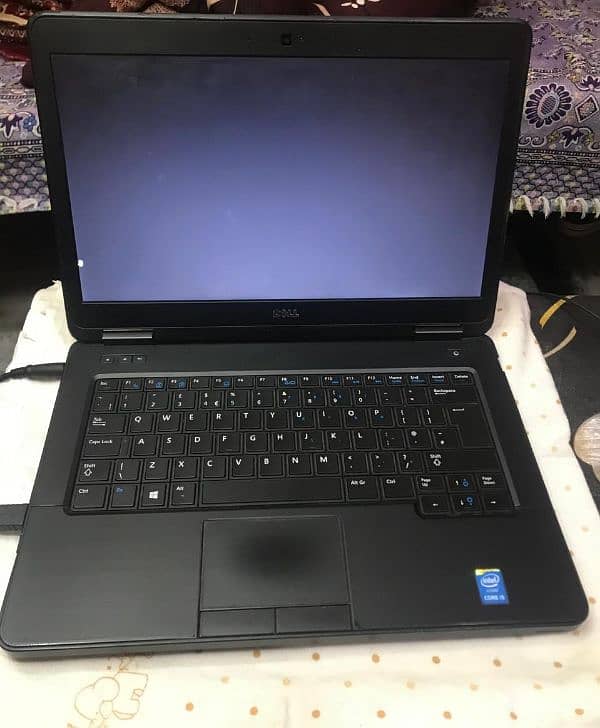 Dell Latitude E5440 2