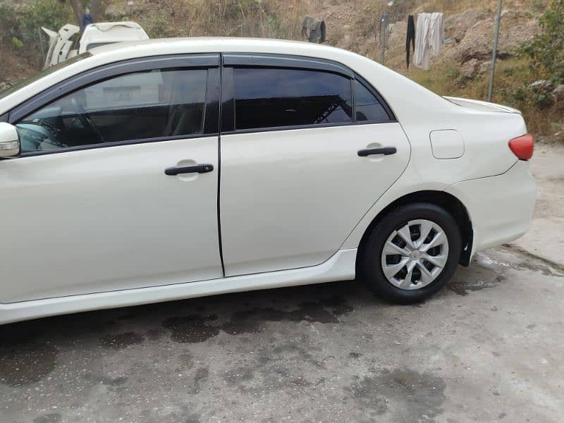 Toyota Corolla GLI 2012 4