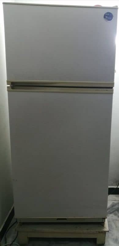 philips 18 cubic feet refrigerator 2