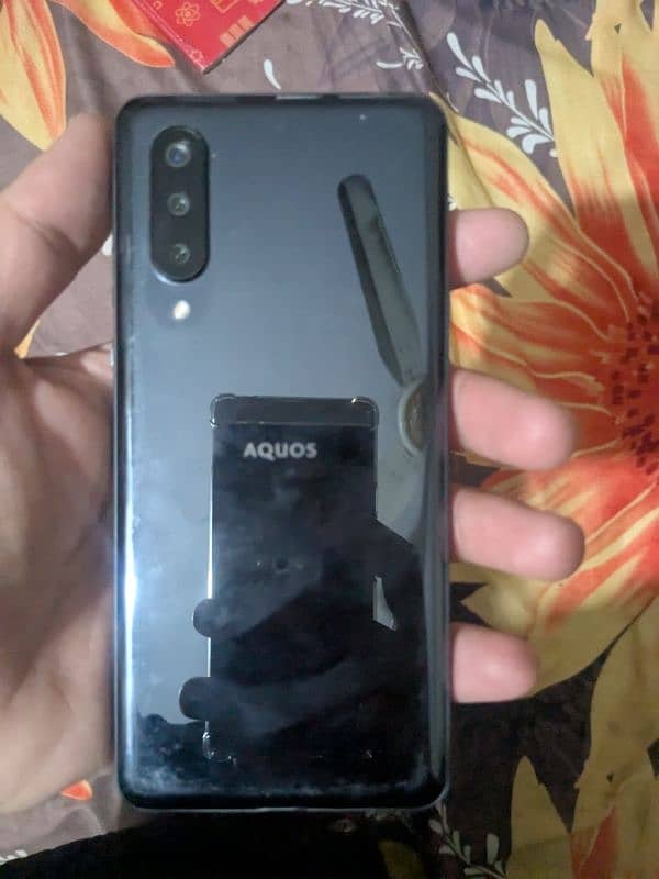 Sharp Aquos Zero 5g basic 6/64 2