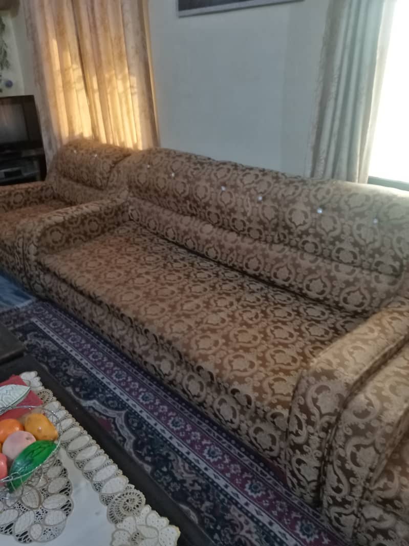 sofa set 7seater in good condition 2