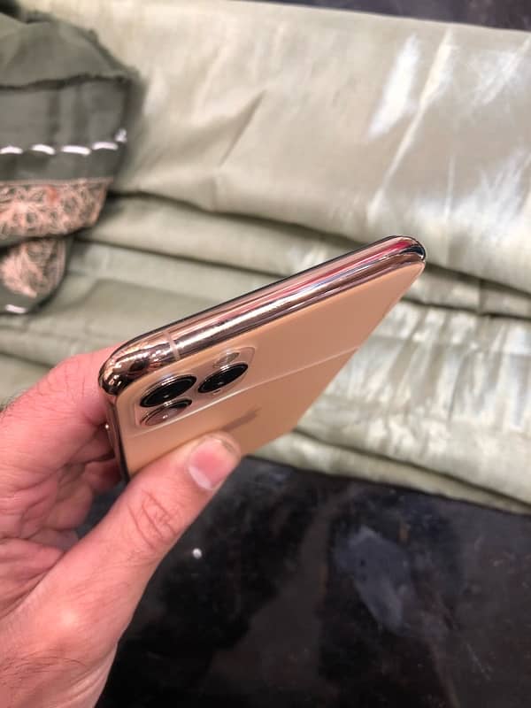 iphone 11 pro max read add 6