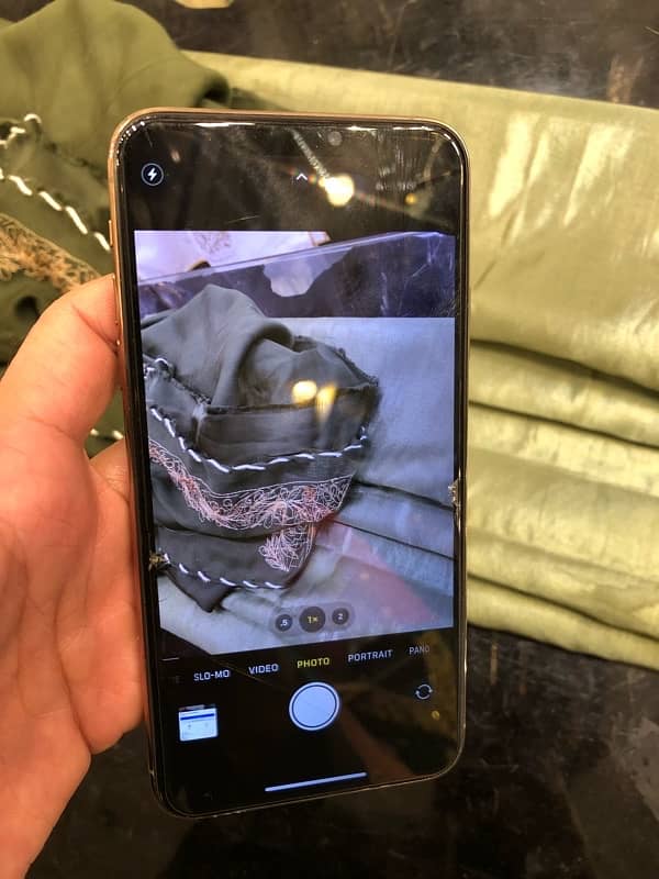 iphone 11 pro max read add 8