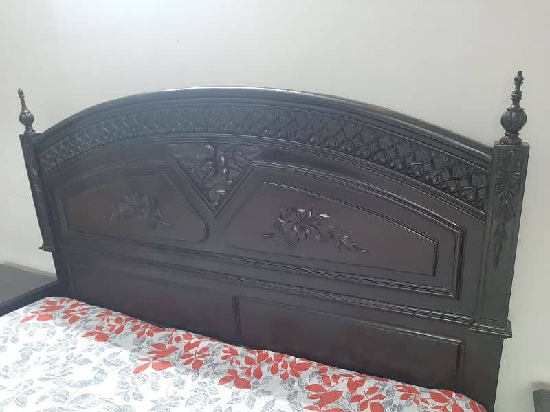 Double Bed / Wooden Bed / King Bed / Side Table / Dressing Table 6