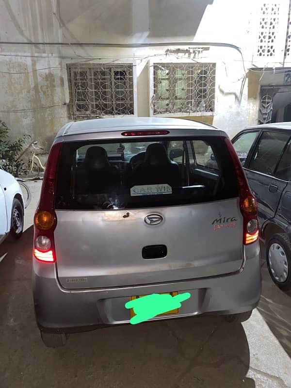 Daihatsu Mira 2011 1