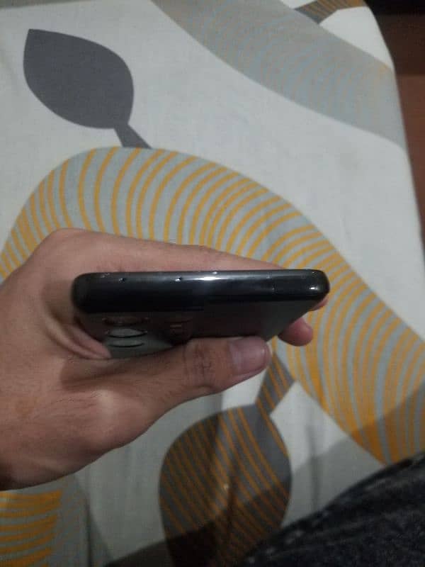 Samsung S21 Ultra (Urgent Selling) 4