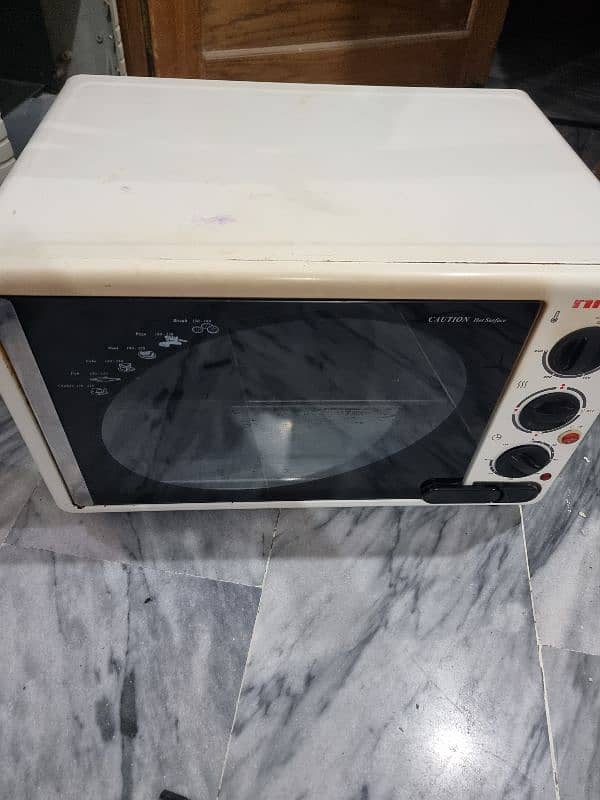 Nikai 40L Electric baking oven 0