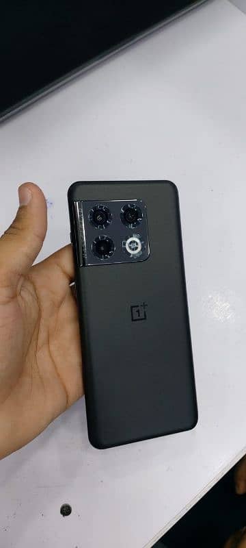 OnePlus 10 pro for sale 1