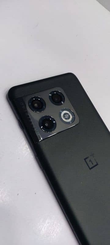 OnePlus 10 pro for sale 8