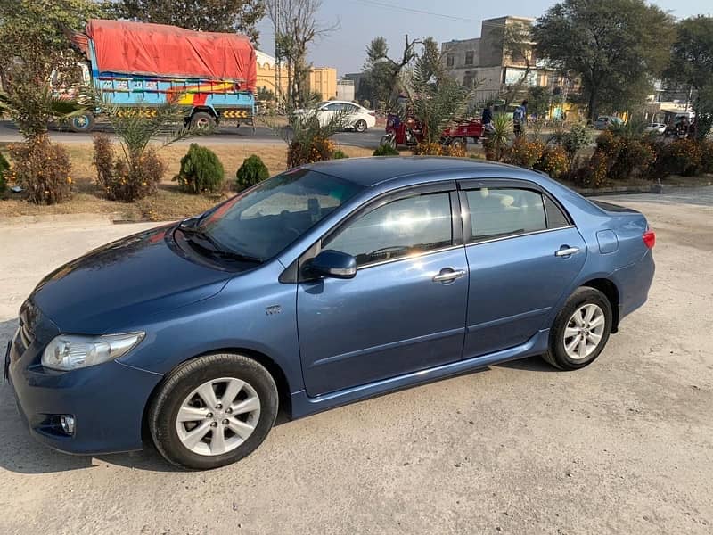 Toyota Corolla Altis 2009 3