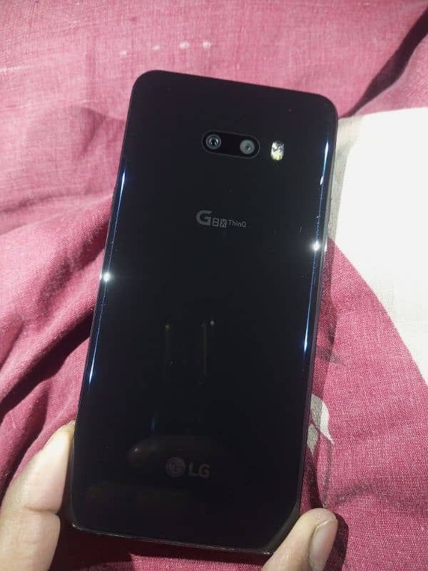 LG G8X 0