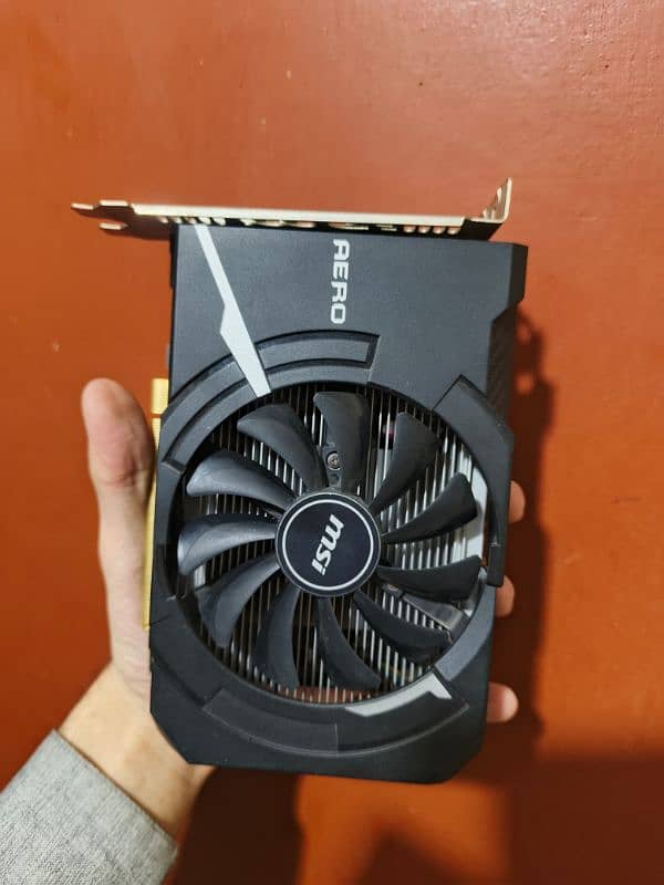 rx 560 2gb msi aero no 6 or 8 pin connector required its pinless 5