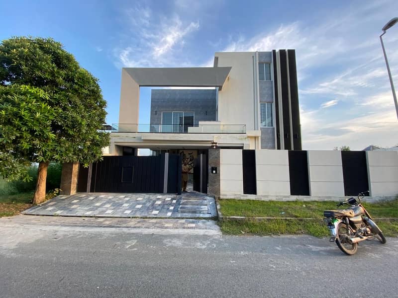 20 Marla Luxury House For Sale 1 January 2025 1