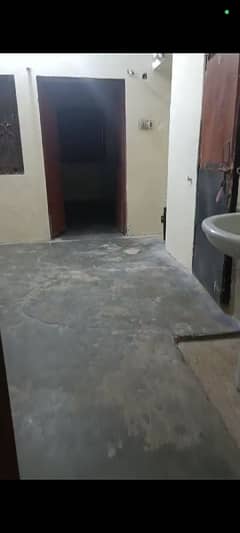 House for rent hawa dar Hain 4 bijli k metar Hain 3 bedroom