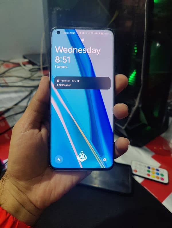 Oneplus 9 pro 5G   12/256 for sale 2