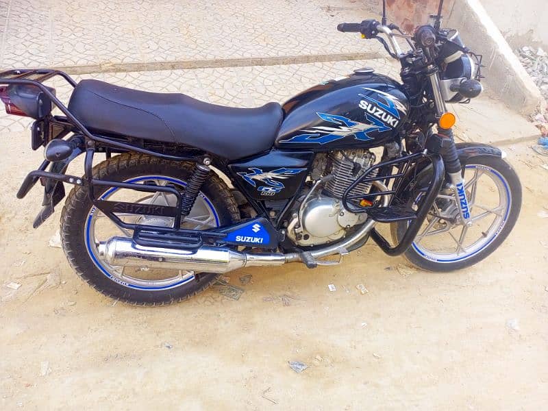 Suzuki GS 150 2021 3