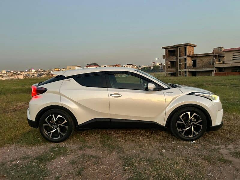 Toyota C-HR 2018 11