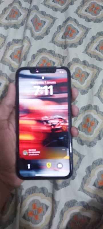 iphone 11 10/10 condition bh75% all ok factory unlock 1