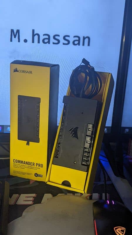 Corsair commander pro rgb fan hub controller 3