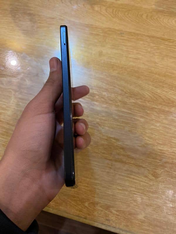 REDMI NOTE 12 MIDNIGHT BLACK COLOR 2