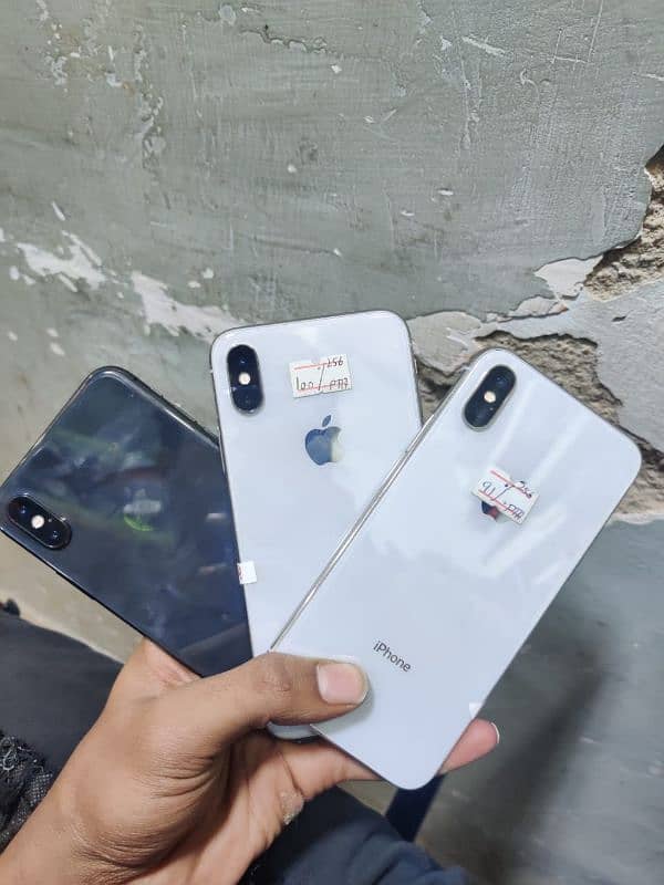 IPHONE X 256GB 1