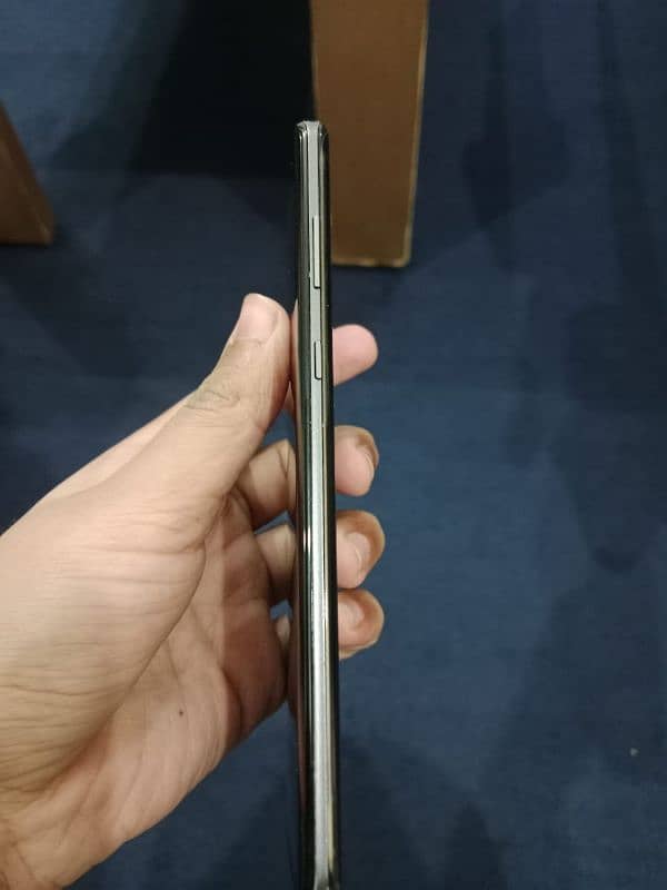 sharp aquos zero 2 4