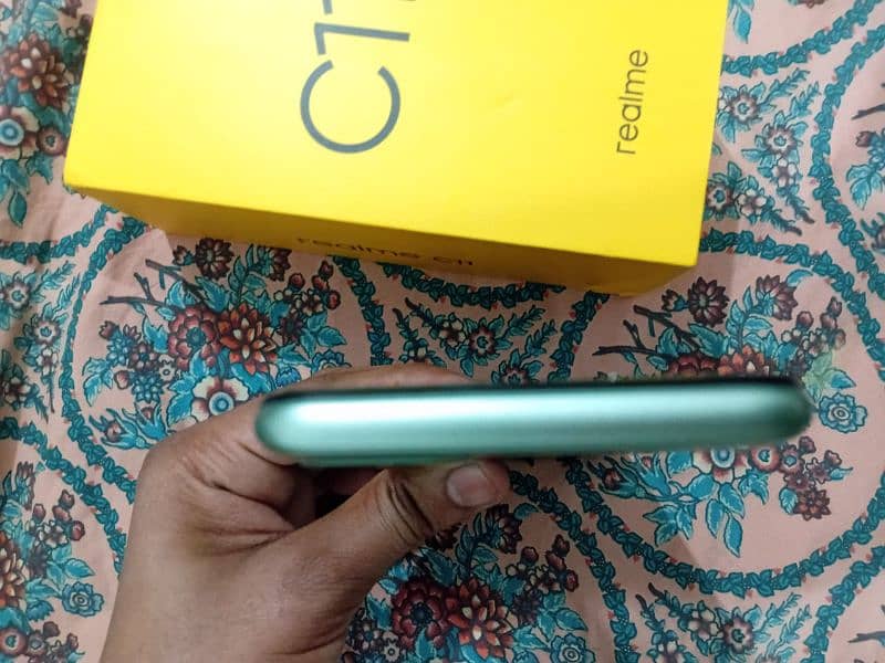 Realme c 11 4