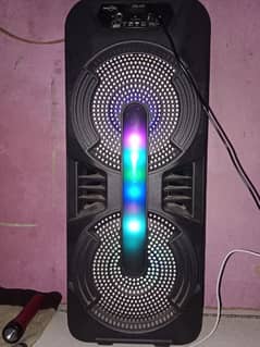 Bluetooth speaker majburi me bach Raha hon Bhai 1 month pehely Liya ta