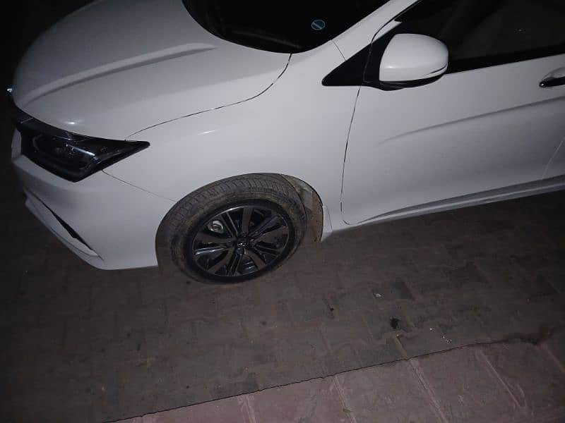 Honda City Aspire 2022 1.5 full option 2