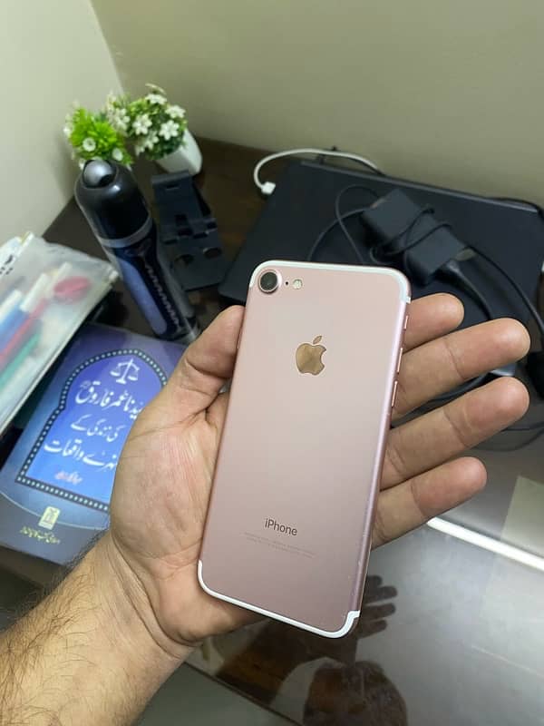 iphone 7 32gb pta approve 1