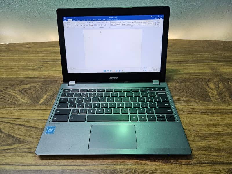 ACER Slim Laptop with SSD 4