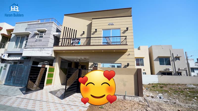 5 Marla Brand New House In L Block For Sale 0