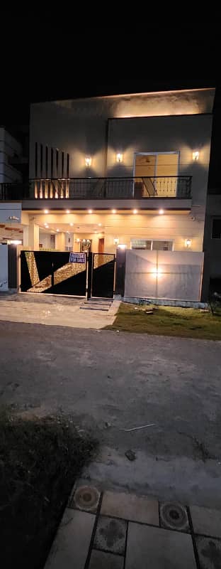 5 Marla Brand New House In L Block For Sale 2