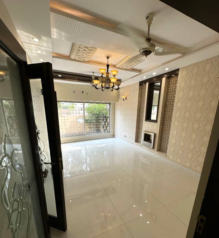 10 Marla Modern Design House For Rent In DHA Phase 5 Lahore. 19