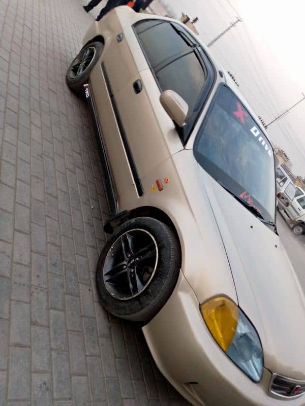 Honda Civic EXi 1999 4