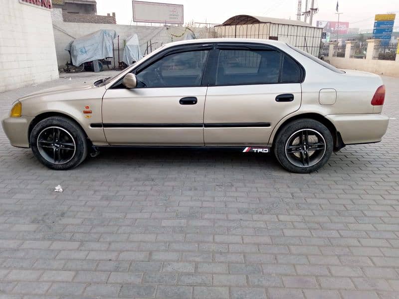 Honda Civic EXi 1999 5