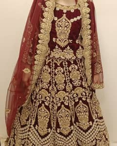 velvet lehnga